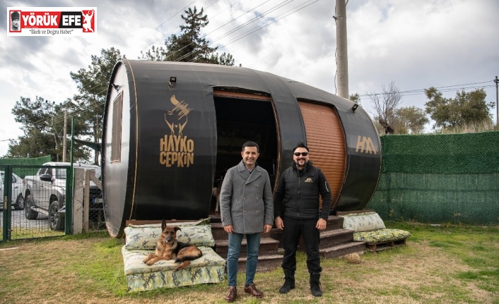 Başkan Ömer Günel rock müzik yıldızı Hayko Cepkin’le buluştu