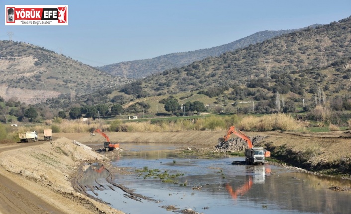 Çine çayında ıslah çalışmaları sürüyor