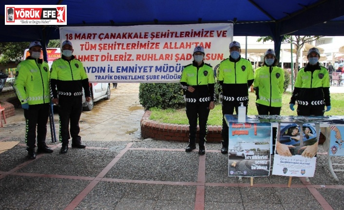 Trafik polislerinden şehitler için lokma hayrı