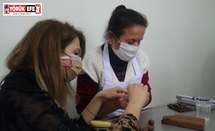 Görme engellilerin gönül gözüyle yaptıkları görenleri şaşırtıyor