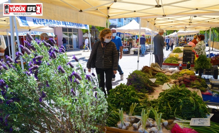 Kuşadası yerel üretici pazarında bahar bereketi