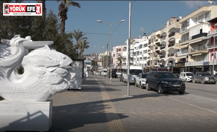 Kuşadası’nda hafta sonu sokaklar bomboş kaldı
