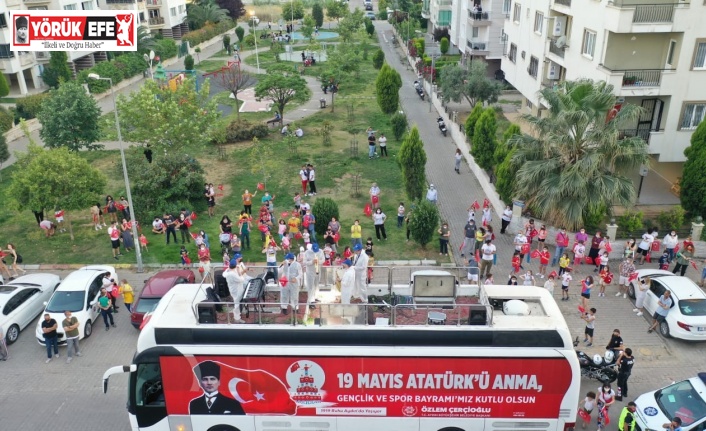 Aydın Büyükşehir Belediyesi ’19 Mayıs’ı vatandaşlarla birlikte coşkuyla kutladı