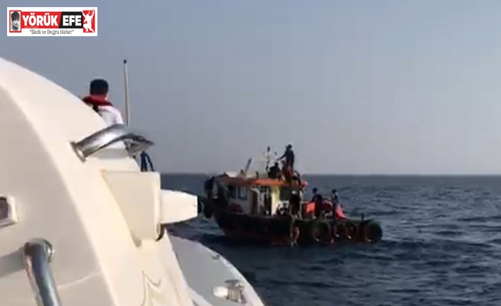 Didim açıklarında 21 düzensiz göçmen kurtarıldı