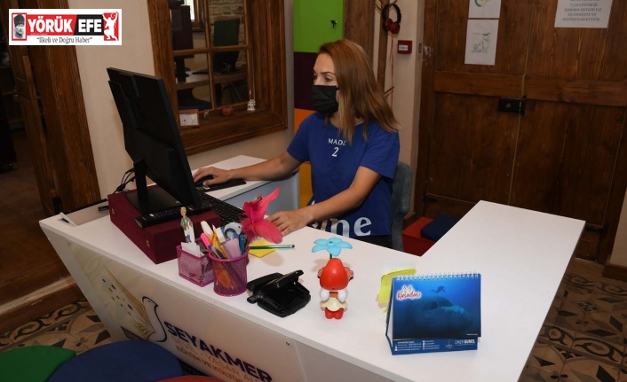 Dijital kütüphane ile 25 bin kitaba ücretsiz ulaşıyorlar