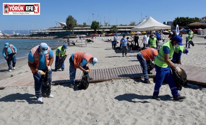 Kuşadası Kıyılarında Çevreci Temizlik