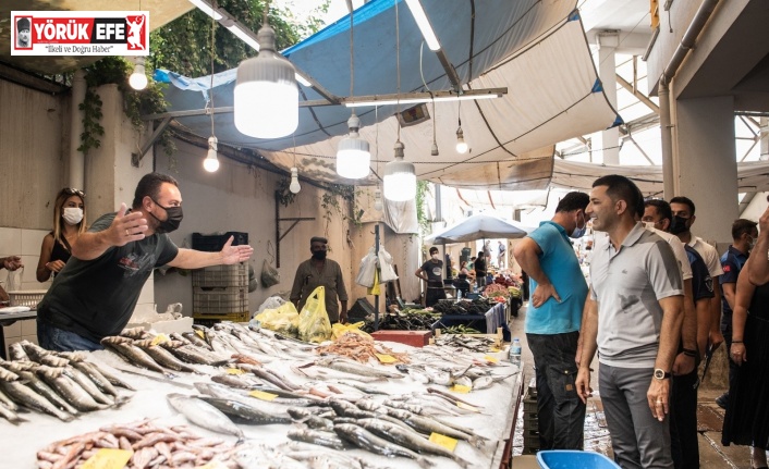 Başkan Günel, Pazar Yeri ve Otogar esnafı ile bayramlaştı