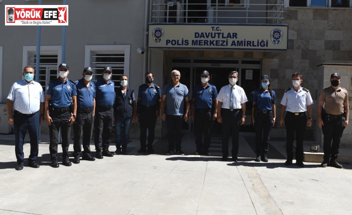 Başkan Vekili Hayati Atlı’dan güvenlik güçleri ve sağlık çalışanlarına bayram ziyareti