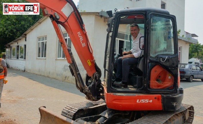 Dev projede ilk kepçeyi Başkan Güler vurdu