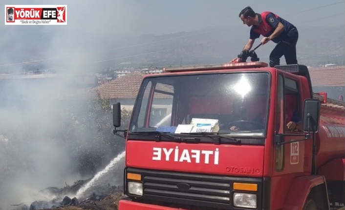 İtfaiye ekiplerinin anında müdahalesi alevlerin evlere ulaşmasını önledi