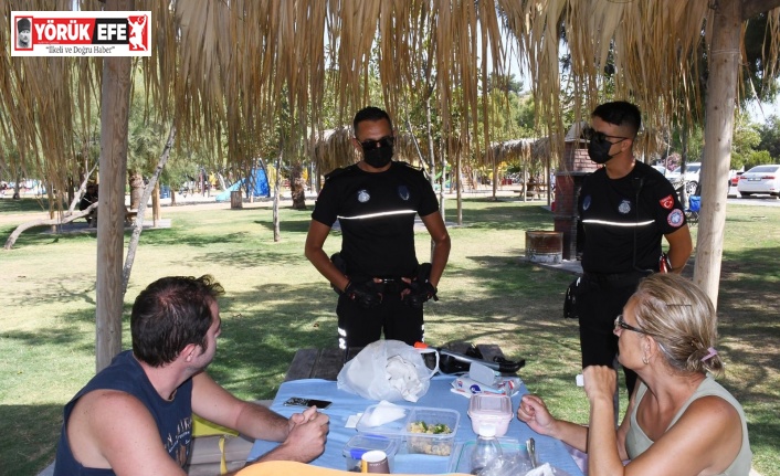 Kuşadası’nda zabıta ekiplerinden yangın uyarısı