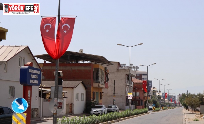 Nazilli, şanlı Türk bayrakları ile donatıldı