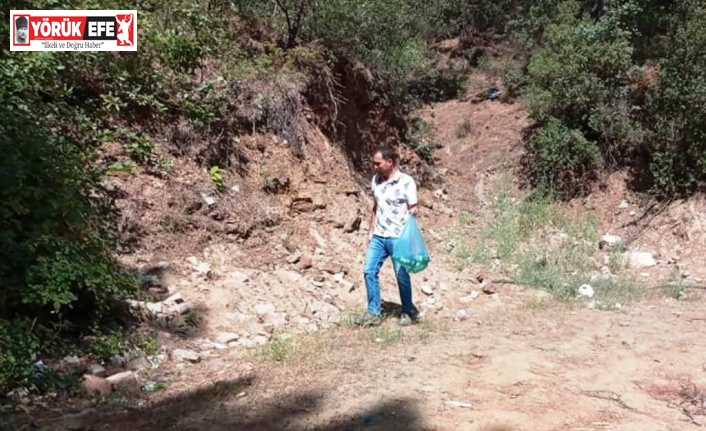 Orman’daki cam şişeler tek tek toplanıyor