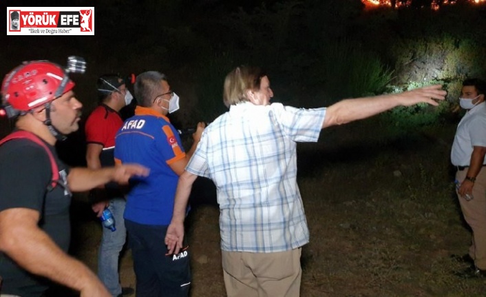 Sadece valinin değil söndürme işçilerinin de yardımcısı oldular