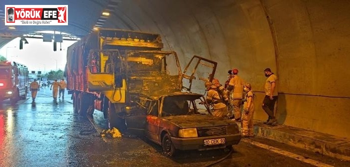 Üniversite okuyan kızlarını Aydın’a getirirken hayatlarını kaybettiler