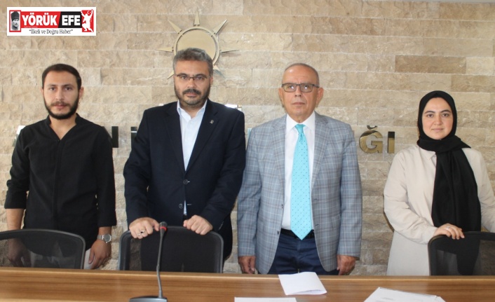 AK Partililer Menderes’i unutmadı