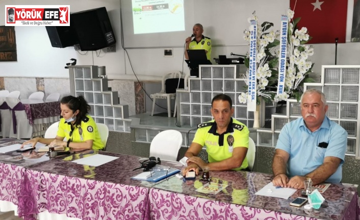 Aydın’daki öğrenci servis şoförleri ile rehberlere eğitim verildi