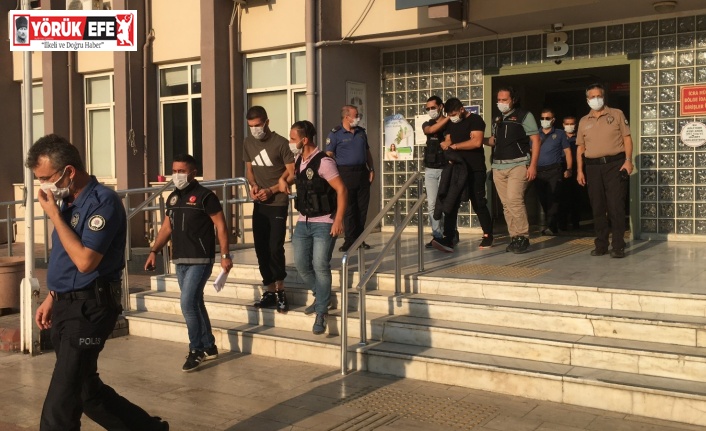 Durdurulan otomobilden 2 kilogram uyuşturucu çıktı