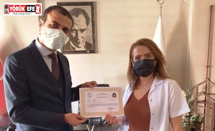 Karacasu’da sağlık personellerine başarı belgesi verildi