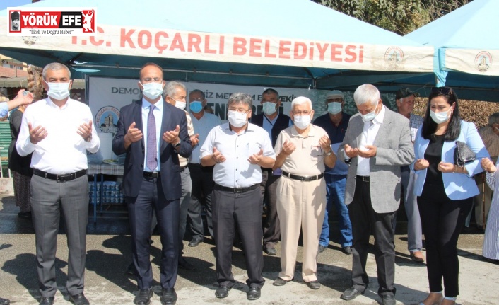 Koçarlı Belediyesi Merhum Menderes için hayır yaptı