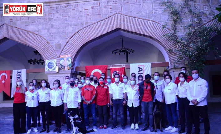 Kuşadası AKUT ekibi tarafından düzenlenen yarışmanın ödül töreni gerçekleştirildi