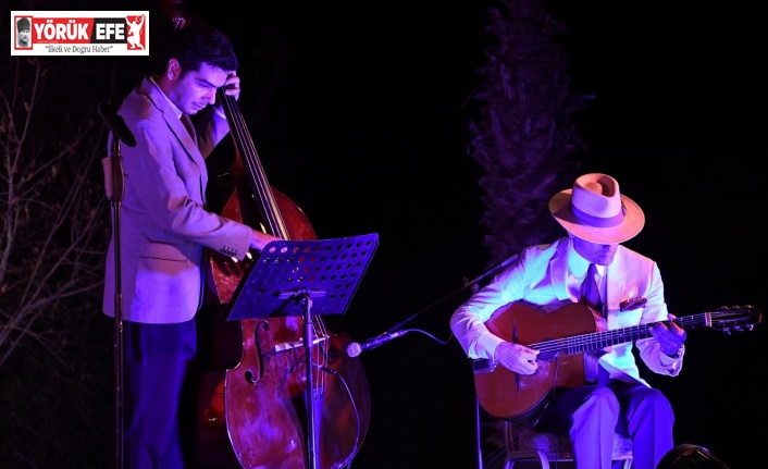 Kuşadası caz konserine ev sahipliği yaptı