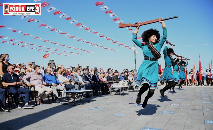 Kusadası’nın Kurtuluşu’nun 99.Yıl Dönümü coşkuyla kutlandı