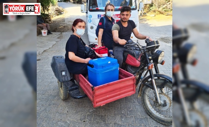 Motosikletle gidip, 108 kişiyi aşıladılar
