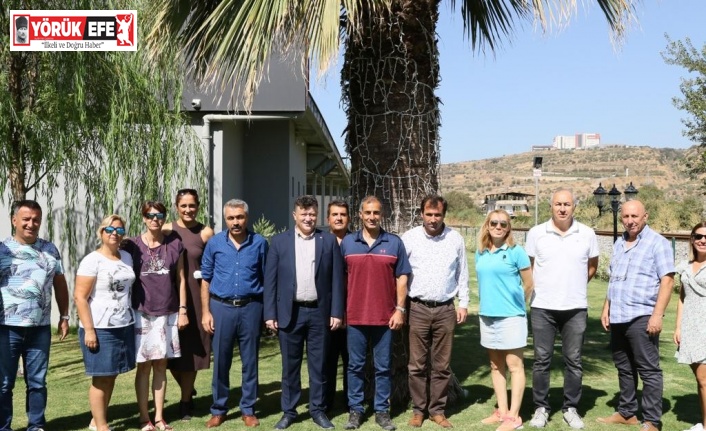 Müdür Fillikçioğlu, hakem ve gözlemciler ile bir araya geldi
