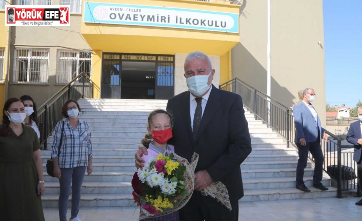 Başkan Atay’dan öğrencilerle bir araya geldi