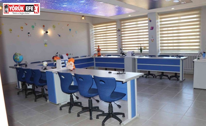 Hayırseverlerden Demirciler’e Fen Bilimleri Laboratuvarı