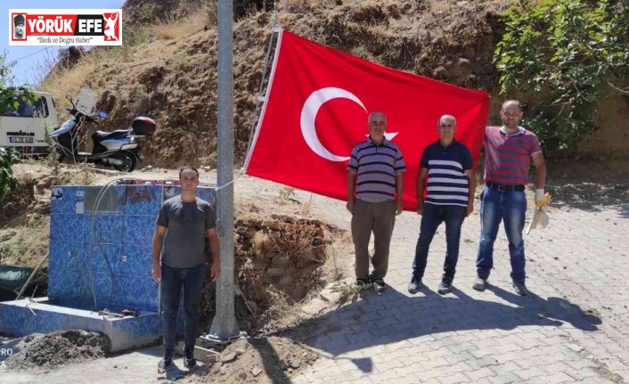 Nazilli’de 15 mahalleye dev Türk Bayrağı dikildi