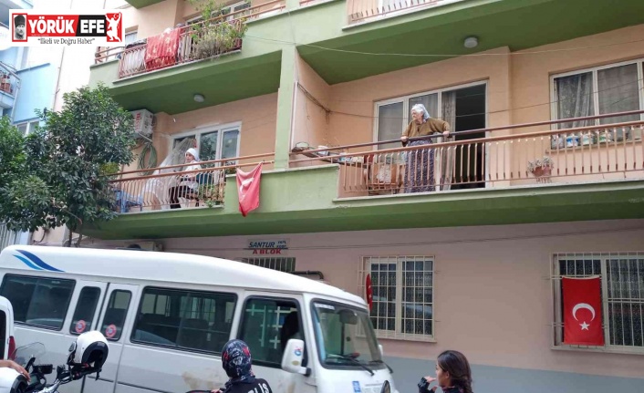 Polis ekipleri yaşlı teyze için seferber oldu