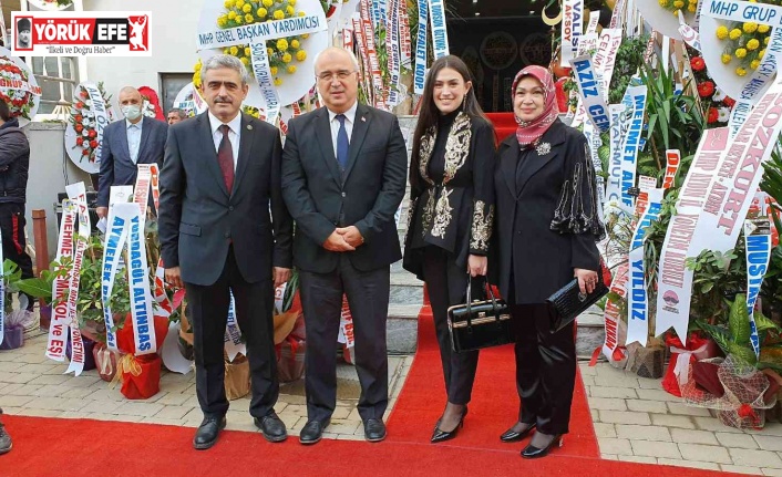 Avukatlık bürosu açılışında, siyaset ve iş dünyasından bir çok kesim bir araya geldi