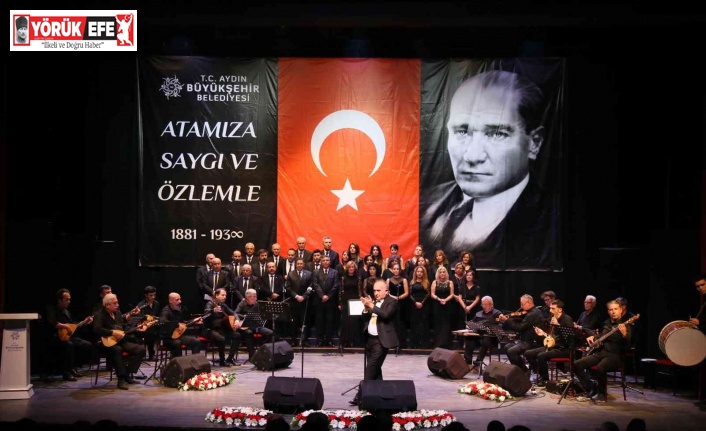 Büyükşehirin Türk Halk Müziği Korosu Atatürk’ü türkülerle andı