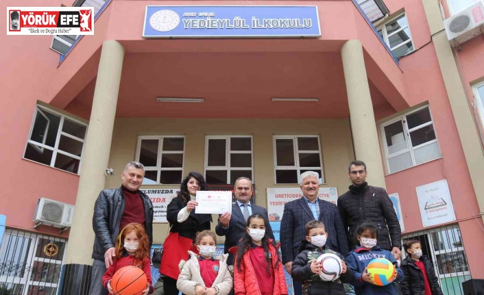 Çevreyi korudular, hediyeleri kazandılar