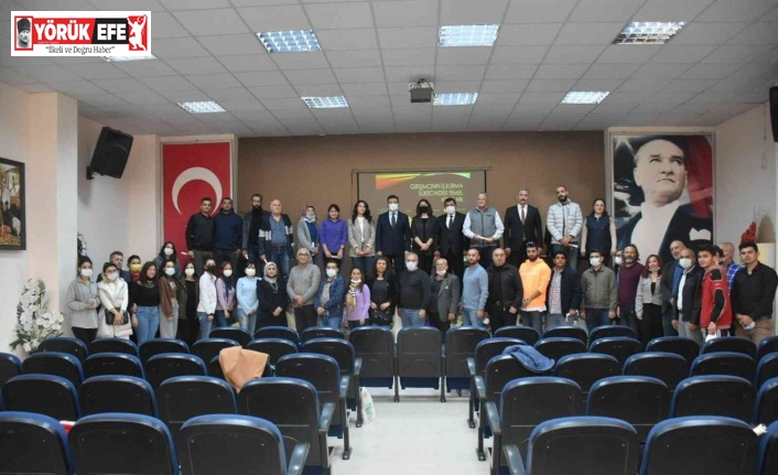 Kaymakam Şahin girişimcilik kursiyerleri ile bir araya geldi