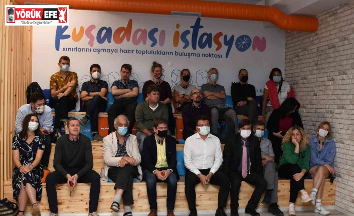 Kuşadası İstasyon Topluluk Merkezi ilham vermeyi sürdürüyor