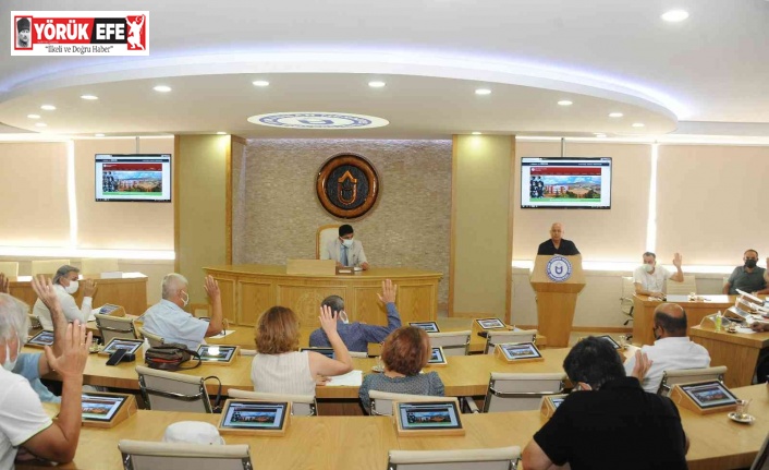 ADVAK’tan 30 öğrenciye burs