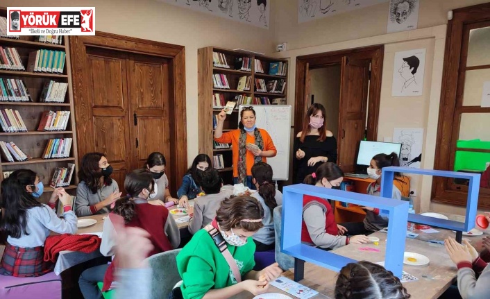 Kuşadalı çocuklar dengeli beslenmeyi öğreniyor