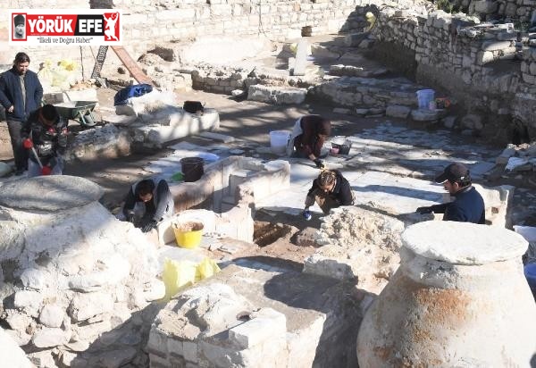 Kuşadası’nda 5’inci yüzyılda inşa edilen vaftizhane bulundu