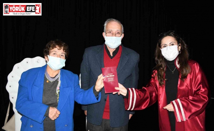 Kuşadası’nda bir yılda 905 çift mutluluğa imza attı