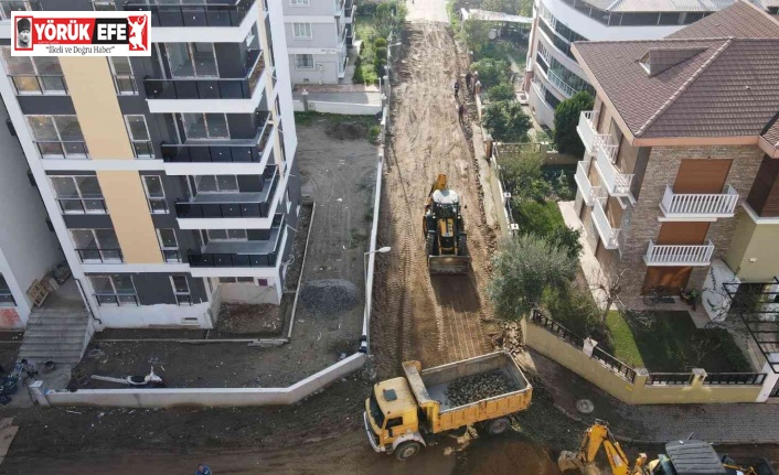 Nazilli Belediyesi yol çalışmaları ile rekor kırıyor