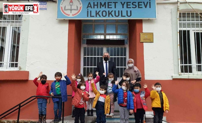 Nazillili anaokulu öğrencileri projeleri ile kodlama öğreniyor