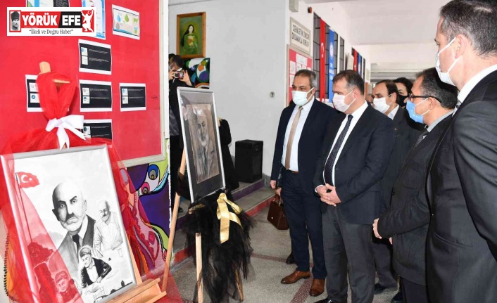 Söke’de "Çizgimiz Mehmet Akif Ersoy" resim sergisi açıldı