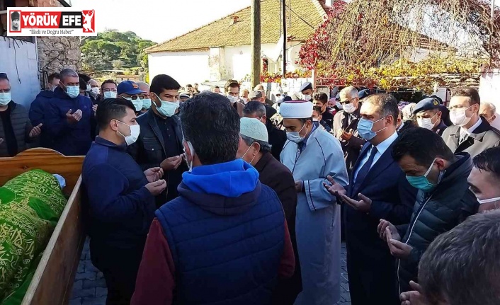 Söke’nin sevilen muhtarı Çandır, son yolculuğuna uğurlandı.