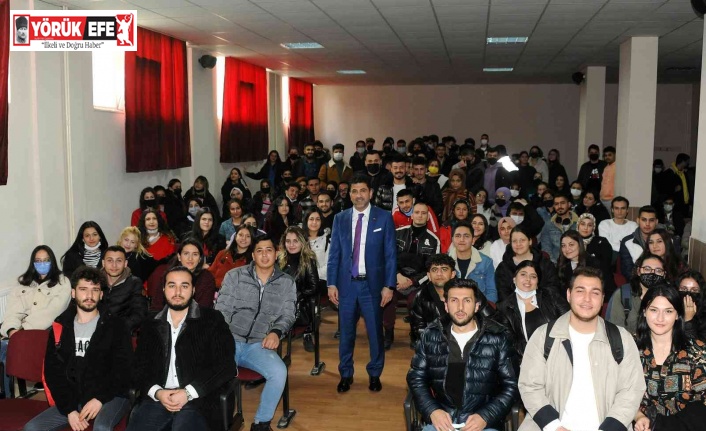 ADÜ Rektörü Aldemir, Atça MYO öğrencileri ile bir araya geldi