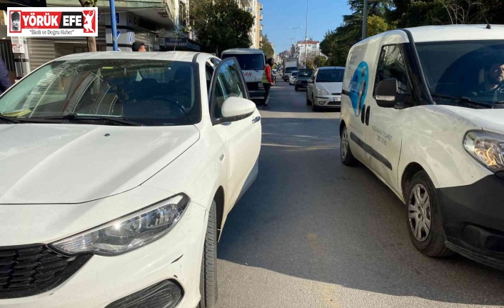 Bir anlık dikkatsizlik kazaya neden oldu