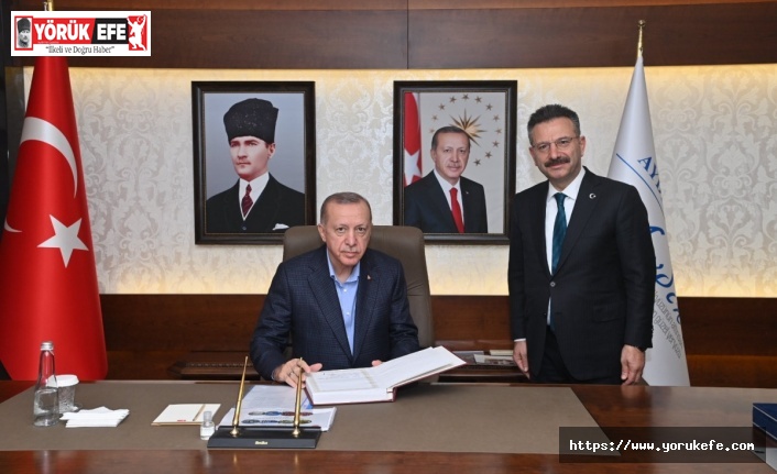 Cumhurbaşkanı Erdoğan Aydın Valiliği'ni ziyaret etti
