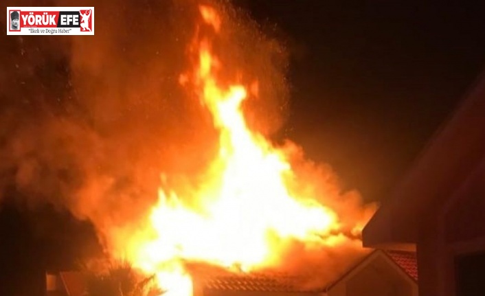 Didim’deki yangında bir ev kullanılmaz hale geldi